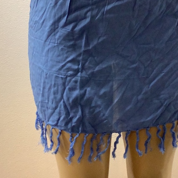 Zuliana Size Small Baby Blue 100% Rayon Sarong with Fringes. Made in USA. - Picture 2 of 4